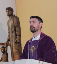 Čuvari hrvatske korizmene baštine zapjevali u Josipovu svetištu